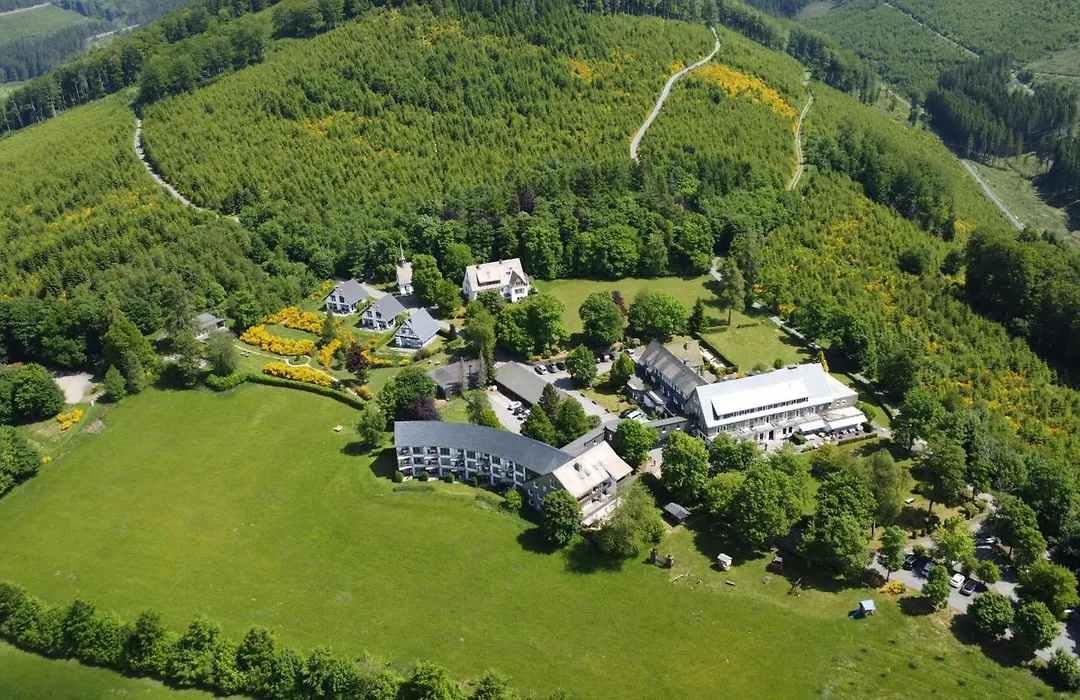 Berghotel Hoher Knochen - Ruhe & Natur-1